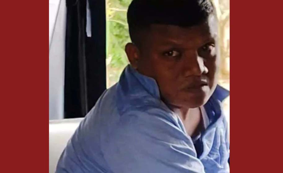 বগুড়ায় ছাত্রলীগ নেতাকে পুলিশে দিল বিএনপি