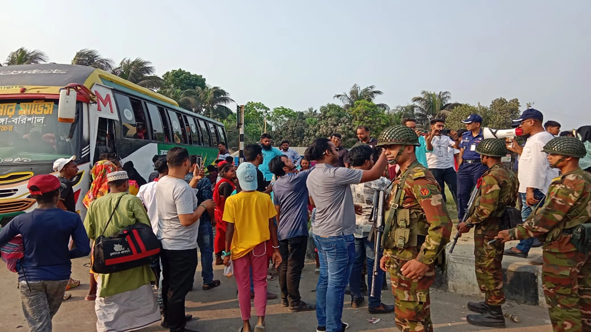 অ‌তি‌রিক্ত ভাড়া আদায়, যৌথবা‌হিনীর অ‌ভিযান