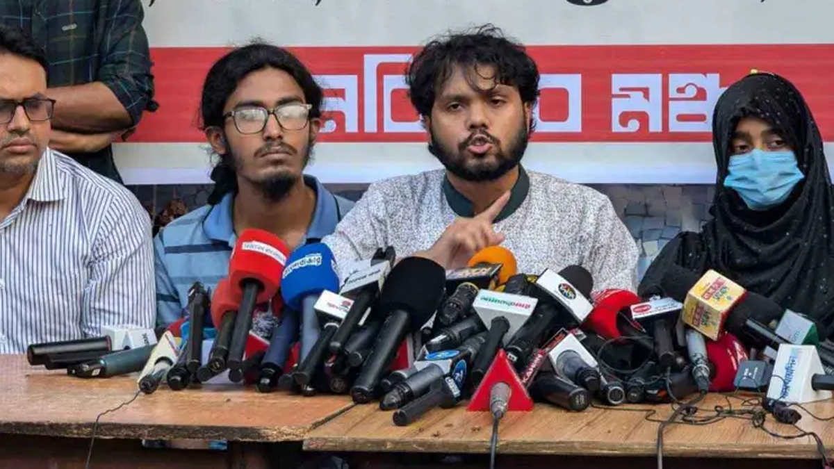 স্বরাষ্ট্র ও ছাত্র উপদেষ্টাদের পদত্যাগের দাবি ইনকিলাব মঞ্চের