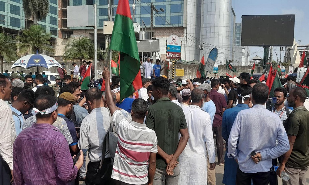 ১০টা ৪৮ মিনিটে ঢাকায় নামবেন খালেদা জিয়া