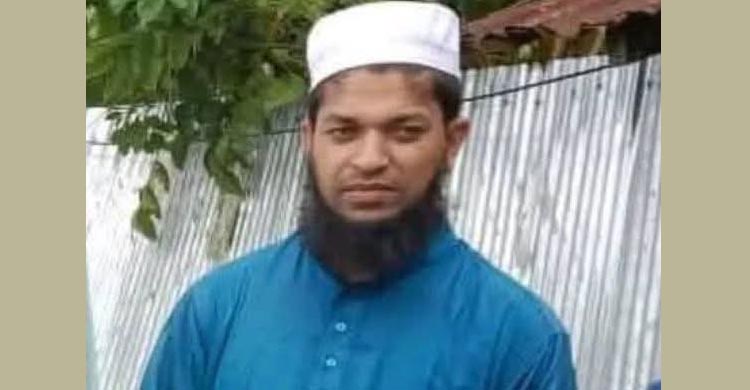 মা ও ভাইকে কুপিয়ে জখম