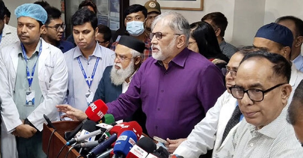 প্রেস ব্রিফিংয়ে কথা বলছেন প্রধান উপদেষ্টার স্বাস্থ্যবিষয়ক বিশেষ সহকারী অধ্যাপক ডা. সায়েদুর রহমান। ছবি- সংগৃহীত