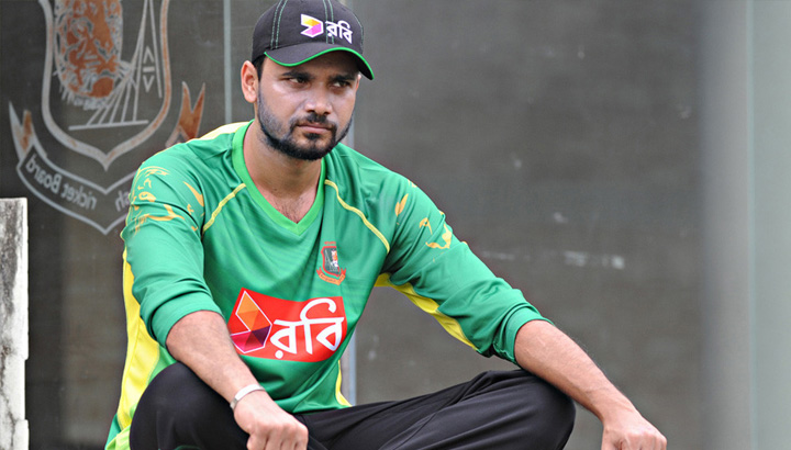 মাশরাফি ও তার বাবার নামে মামলা