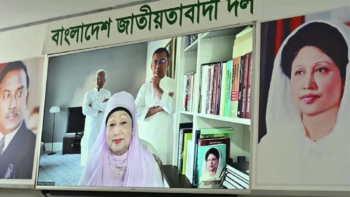 গণতন্ত্র প্রতিষ্ঠায় সবাইকে ঐক্যবদ্ধ হতে হবে: খালেদা জিয়া