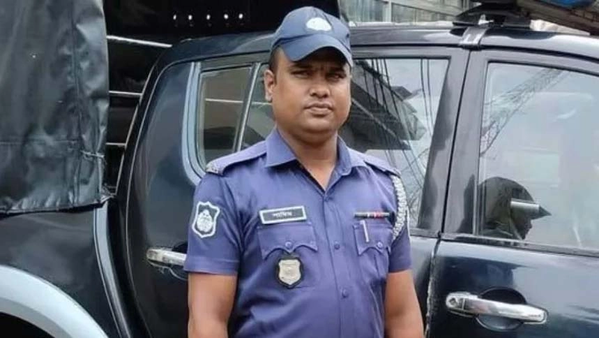 দর্শনা চেকপোস্ট ব্যারাকে পুলিশ সদস্যের ঝুলন্ত মরদেহ