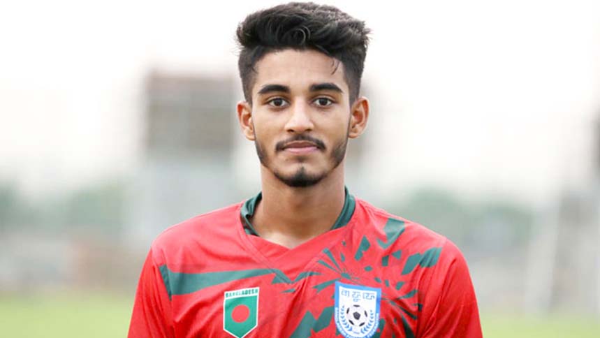 ৮ লাখ টাকায় মুক্ত ফুটবলার মোরসালিন