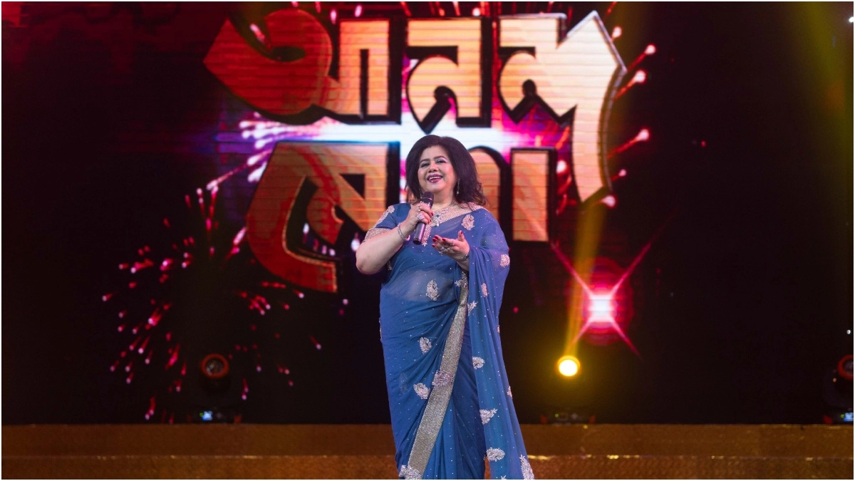 ‘আনন্দ মেলা’য় গাইলেন রুনা লায়লা