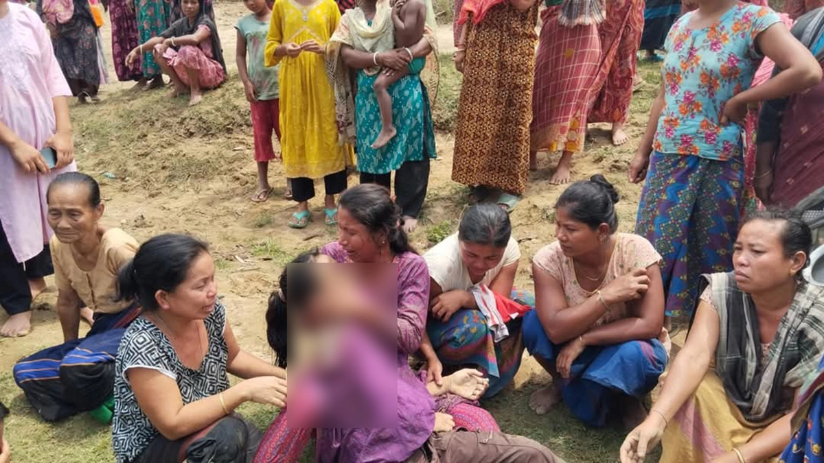 শামুক কুড়াতে নেমে নদীতে ডুবে ২ কিশোরীর মৃত্যু