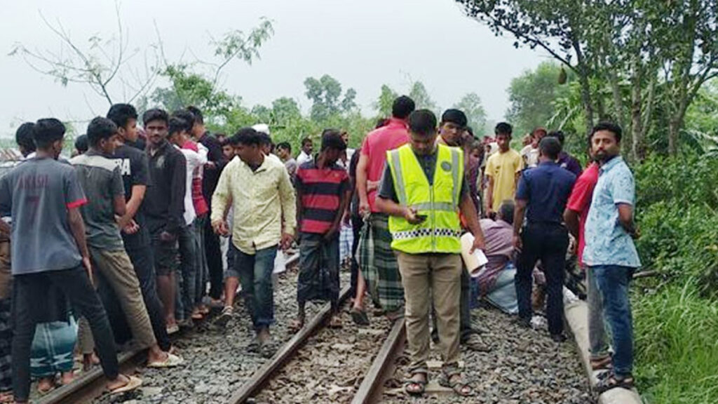 সন্তানকে নিয়ে ট্রেনের নিচে ঝাঁপ দিয়ে মায়ের আত্মহত্যা
