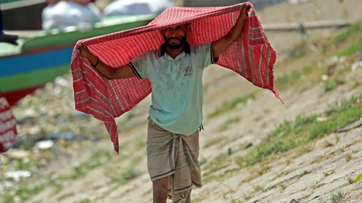 ঢাকাসহ দেশের আট জেলায় বইছে তীব্র তাপপ্রবাহ