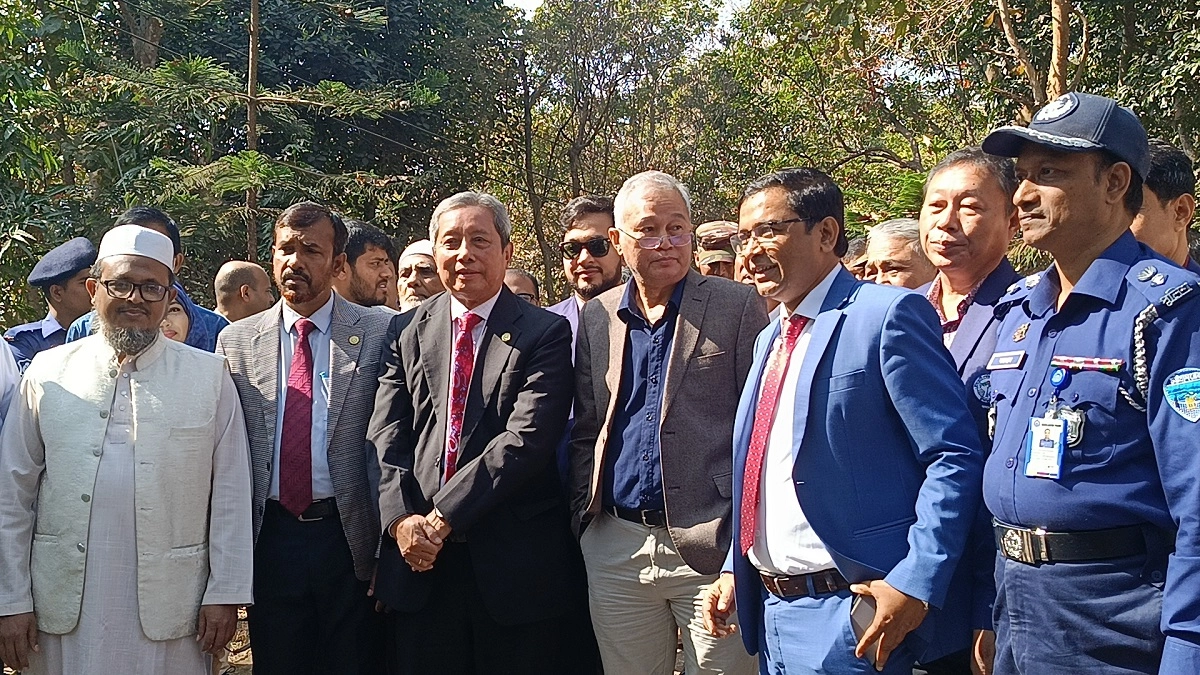 পাহাড়ে মানসম্মত শিক্ষা ব্যবস্থা নিশ্চিত করতে হবে: পার্বত্য উপদেষ্টা
