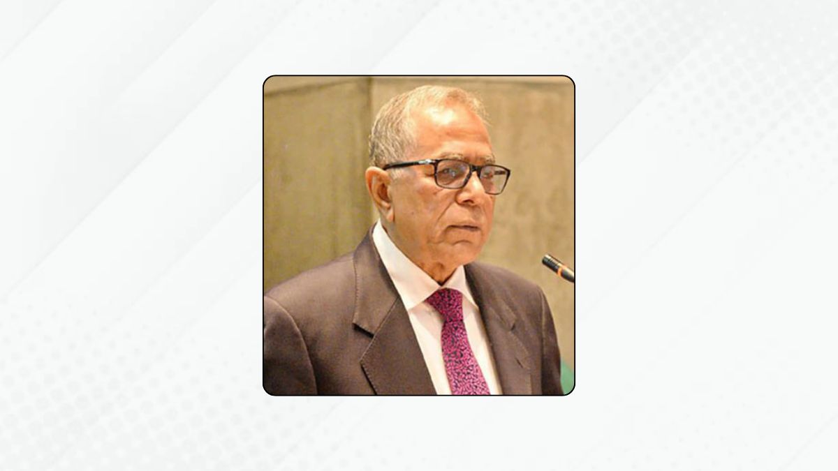 দেশত্যাগ করা সাবেক রাষ্ট্রপতি বিস্ফোরক মামলার আসামি