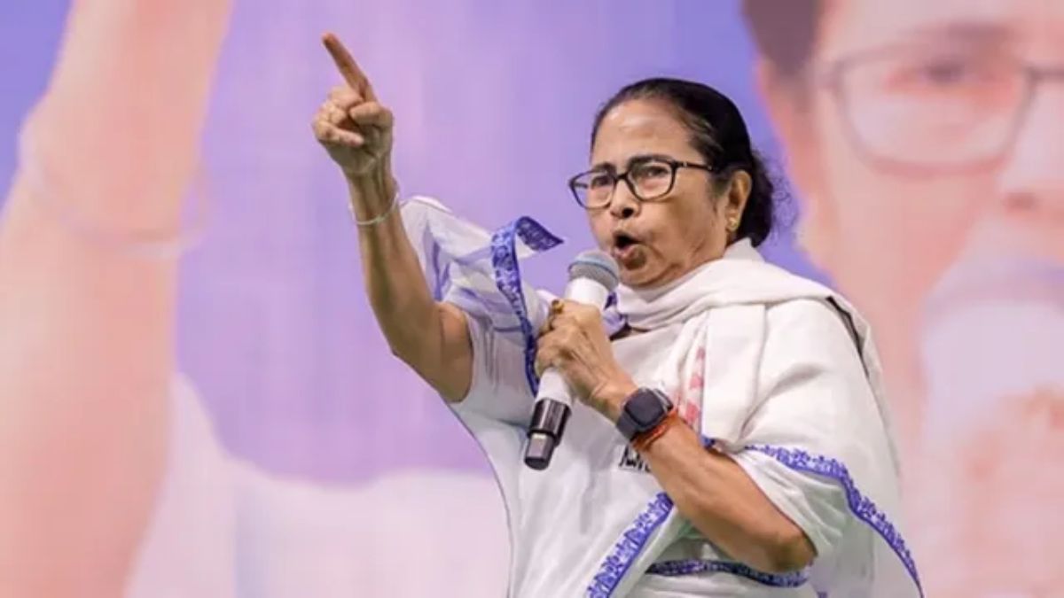 মোদিকে ড. ইউনূসের সঙ্গে চুক্তি করতে বললেন মমতা
