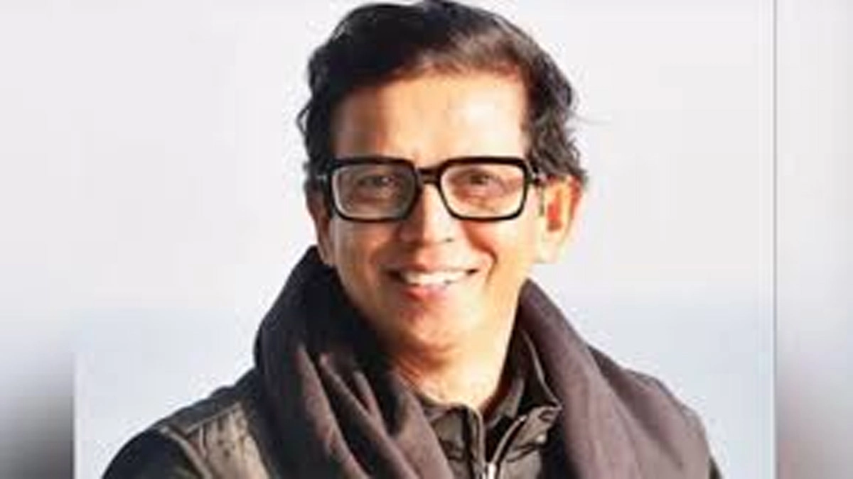 রাজনৈতিক বিশ্লেষক, কবি ও কথাসাহিত্যিক মুজতবা আহমেদ মুরশেদ। ছবি- সংগৃহীত