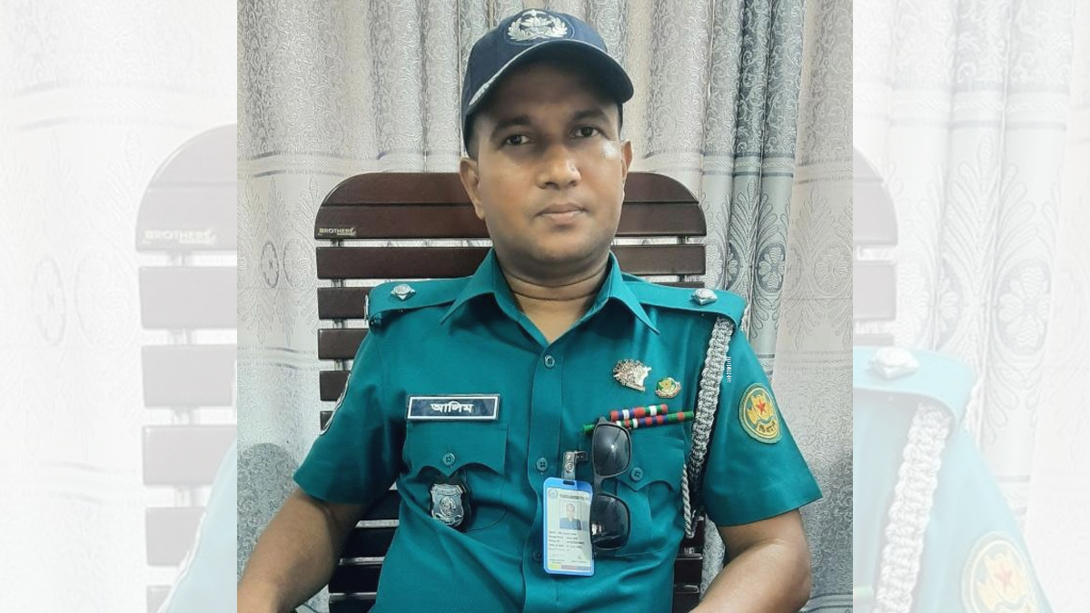 ক্যান্টনমেন্ট থানার ওসি আলিমের ছায়ায় সন্ত্রাসীরা