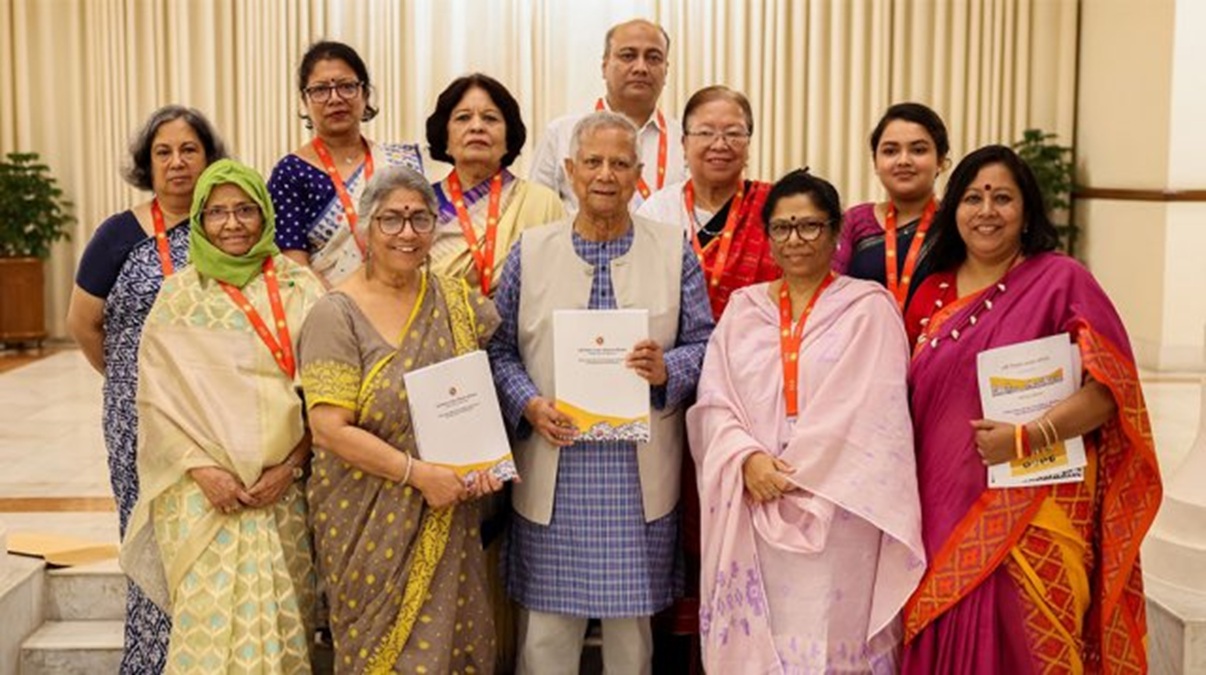 যৌনকর্মীদের ‘শ্রমিক’ স্বীকৃতি দেওয়ার সুপারিশ