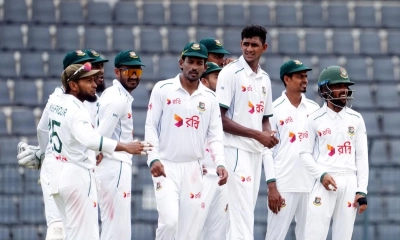 দ্বিতীয় সেশনেও দাপট বাংলাদেশের