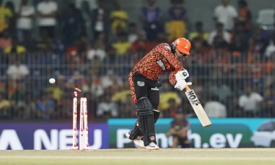 বাঁচা-মরার লড়াইয়ে হায়দ্রাবাদের মুখোমুখি দিল্লি