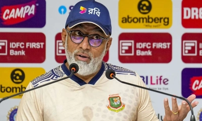 ফারুক আহমেদকে অপসারণের পর মুখ খুললেন হাথুরুসিংহে