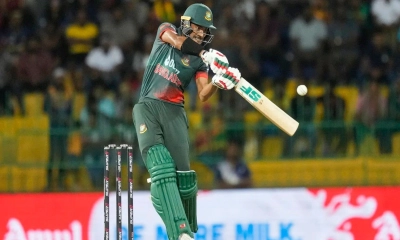 শুরুতেই উইকেট হারাল বাংলাদেশ