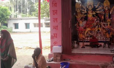 নাগরপুরে একই আঙ্গিনায় মসজিদ-মন্দির, চলছে পূজা-নামাজ