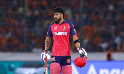 রিয়ানের ব্যাটে জয়ের পথে রাজস্থান