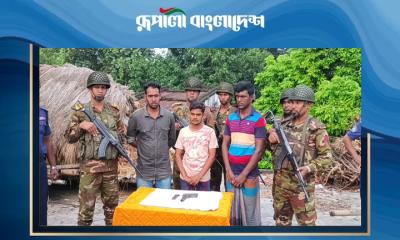 মেহেরপুরে বিদেশি পিস্তলসহ ৩ অস্ত্র ব্যবসায়ী আটক