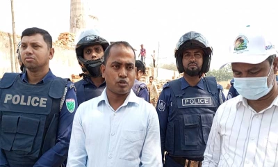 সাবেক কৃষিমন্ত্রীর ভাইয়ের ইটভাটা গুড়িয়ে দিল প্রশাসন