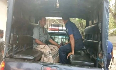 তৃতীয় শ্রেণির ছাত্রীকে শ্লীলতাহানি, আটক ১