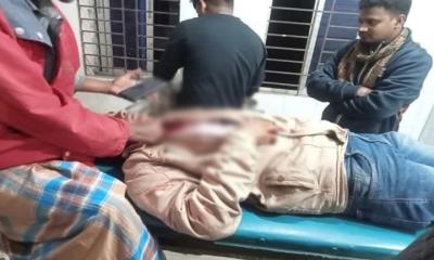 পরকীয়ায় বাধা, স্বামীর গলা কাটল স্ত্রী