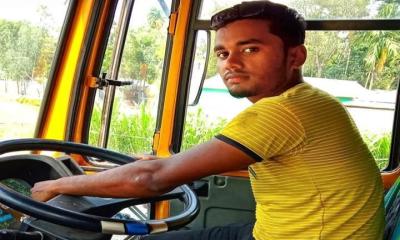 খাদে পরে নসিমন চালকের মৃত্যু