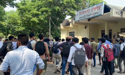রাজশাহী বিশ্ববিদ্যালয়ে তিন দফা সংঘর্ষ, আহত ৪