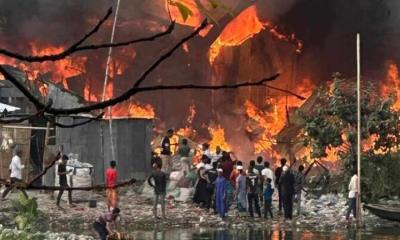 বনানী কড়াইল বস্তিতে আগুন, নিয়ন্ত্রণে ৭ ইউনিট