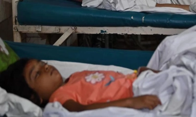 মা-বাবা বেঁচে নেই এখনও জানে না আরাধ্যা