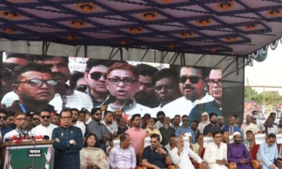 ফতুল্লায় সমাবেশে চমক দেখাল বিএনপি