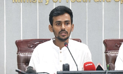 উপদেষ্টা আসিফের পদত্যাগ চায় ইশরাকের অনুসারীরা