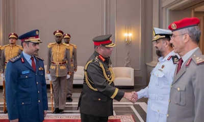 কাতার সফর শেষে দেশে ফিরলেন সেনাবাহিনী প্রধান