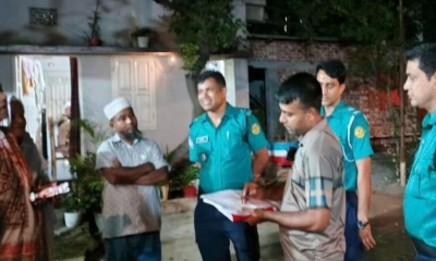 এক যুগ আগে গুম হওয়া বিএনপি নেতাকে ধরতে পরোয়ানা নিয়ে বাসায় পুলিশ