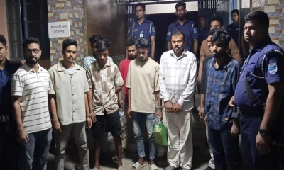 আ.লীগের মিছিলের প্রস্তুতিকালে বিএনপি নেতার ছেলেসহ গ্রেপ্তার ৮