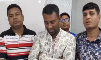 ১৮ ভরি স্বর্ণসহ নগদ টাকা ফিরিয়ে দিলেন শিক্ষার্থী খায়রুল