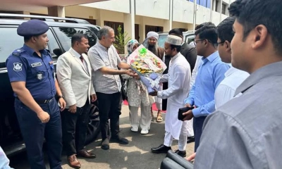 বগুড়ার মহাস্থান মাজার পরিদর্শন করলেন ইরানের রাষ্ট্রদূত
