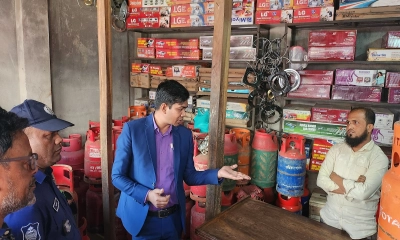 কলাপাড়ায় ছয় ব্যবসায়ীকে জরিমানা