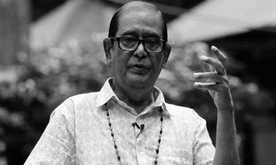 কবি হেলাল হাফিজের প্রথম জানাজা সম্পন্ন