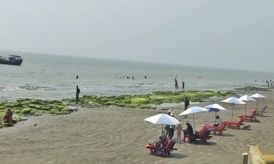 ঈদের ছুটিতে বর্ণিল সাজে সাগরকন্যা কুয়াকাটা