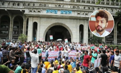 শনিবার ফের অবস্থান কর্মসূচি দিয়ে নগর ভবন ছাড়লেন ইশরাক সমর্থকরা