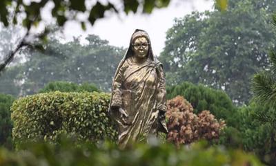 নারী স্বাধীনতার আলোকবর্তিকা বেগম রোকেয়া দিবস আজ