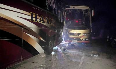 রাজবাড়ী‌তে দুই বাসের মুখোমুখি সংঘর্ষে নিহত  ১, আহত ১১
