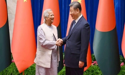 গ্রেট হল অব দ্য পিপলে চীনা প্রেসিডেন্টের সঙ্গে প্রধান উপদেষ্টার বৈঠক