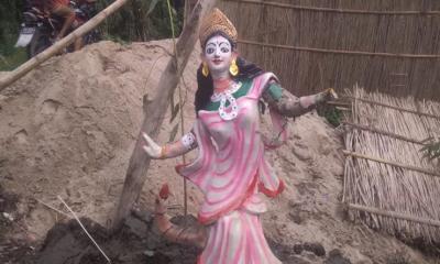 প্রতিপক্ষ আনছারুলকে ফাঁসাতে প্রতিমা ভাঙেন বীরেন চন্দ্র
