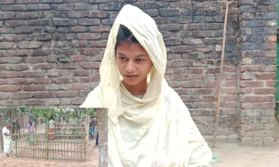 মেয়ে পরীক্ষার হলে, বাবাকে শোয়ানো হল কবরে